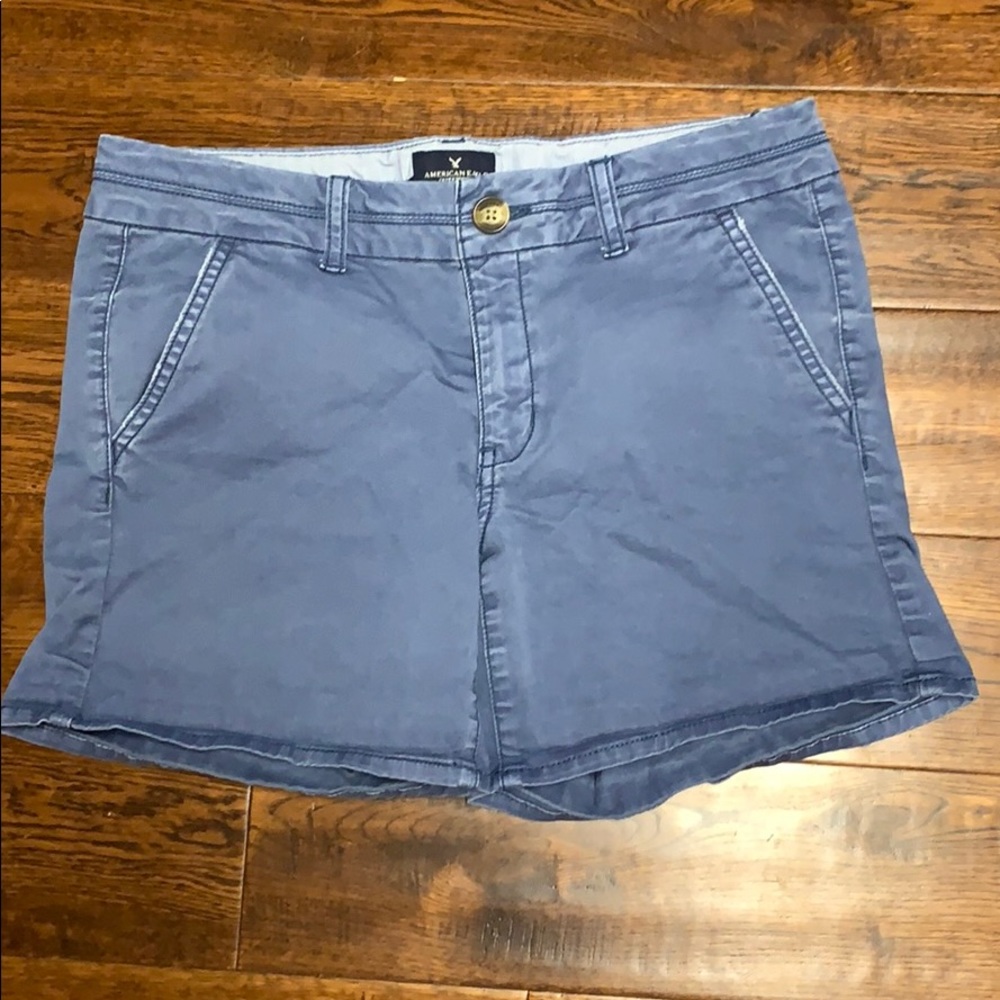 AMERICAN EAGLE Stretch Medium Blue Midi Shorts
